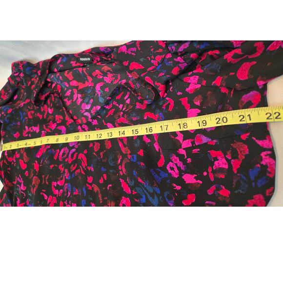 Torrid Womens Plus Leopard Print Georgette Bright Tie-Front Peplum Blouse Large - Picture 6 of 9